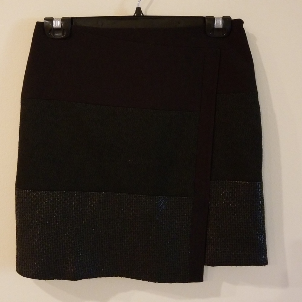 White House Black Market Black Skirt 00